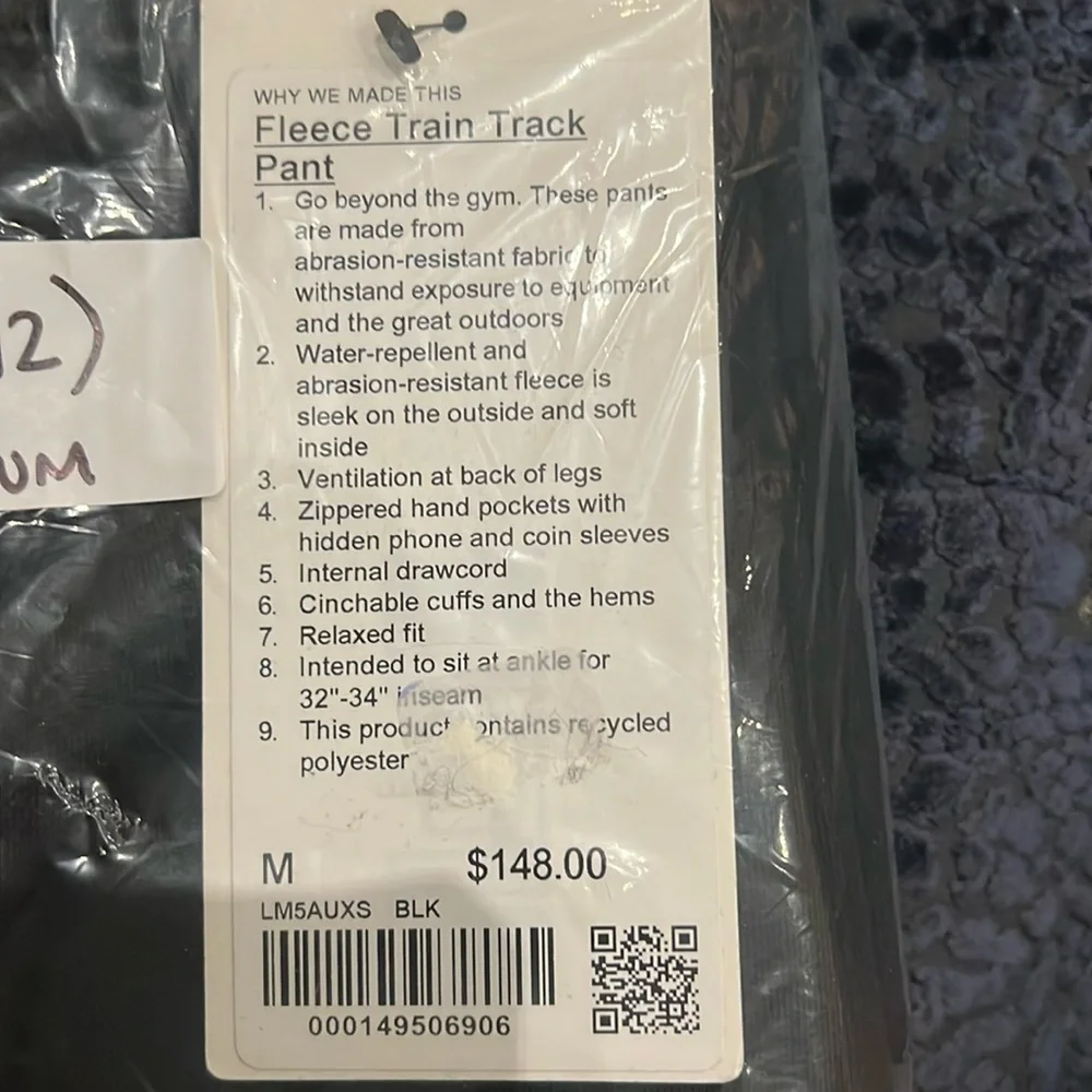 NWT lululemon Men’s Fleece Train Track Pant, Black, Medium - Picture 3 of 3